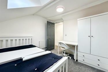 2 bed flat, Park Road, Lenton, Nottingham, NG71JG - Image 4